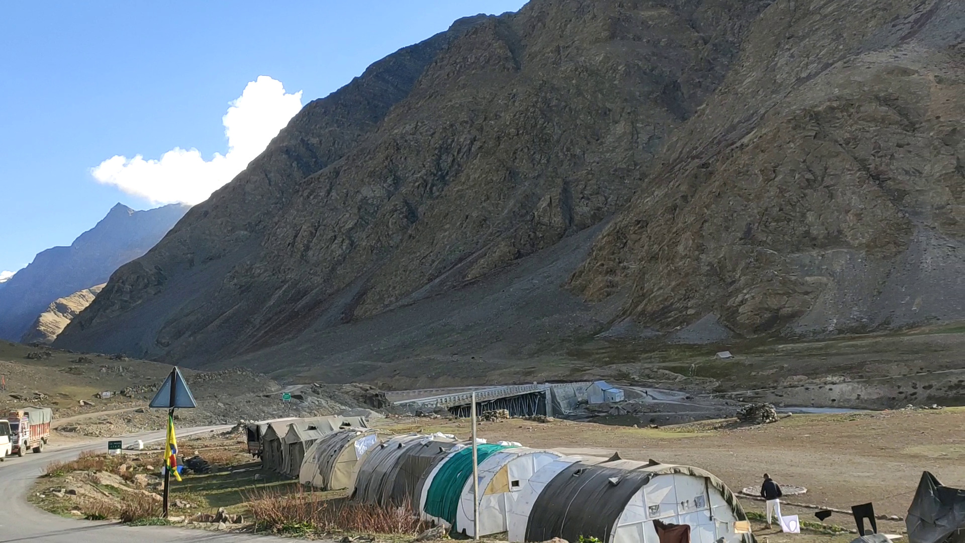 view of a camp in mountains zing zing bar on leh highway