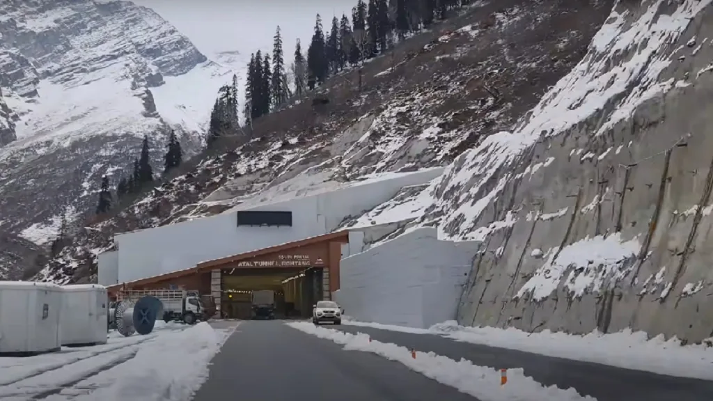 atal tunnel worlds highest tunnel in manali rohtang