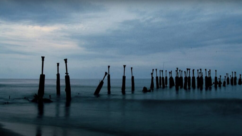 evening view of sea beach in kozhikode kerala