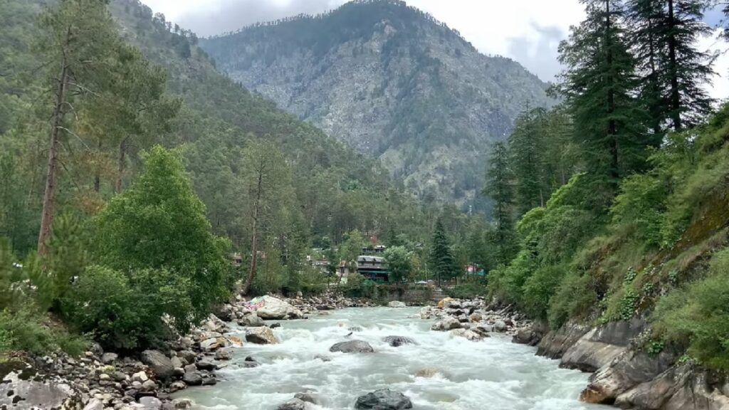 a view of parvati river from kasol a town located on banks of parvati river